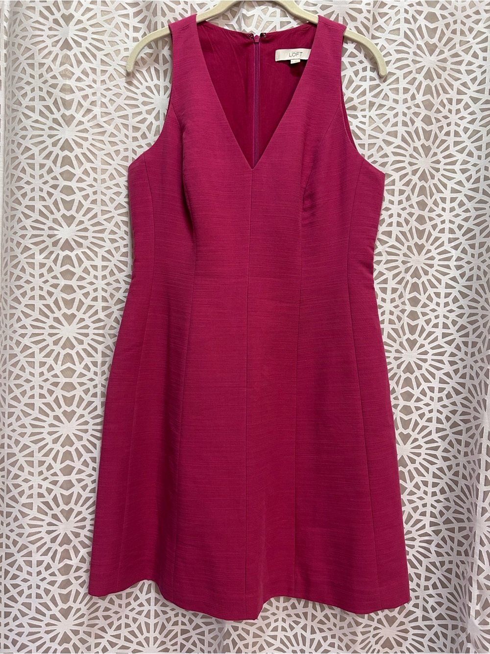 LOFT Magenta Sleeveless V-Neck A-Line Midi Dress Size 6
